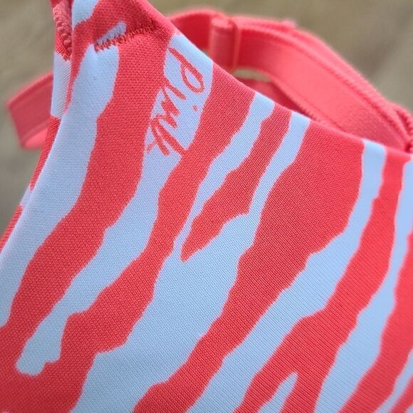 Victoria's Secret Wear Everywhere Push-up Bra 32D - Picture 5 of 5